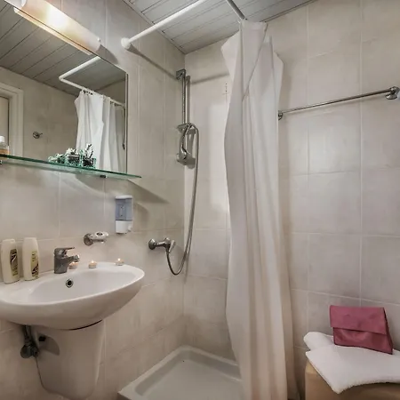 Zefyros Village Hotel Áyios Kírikos