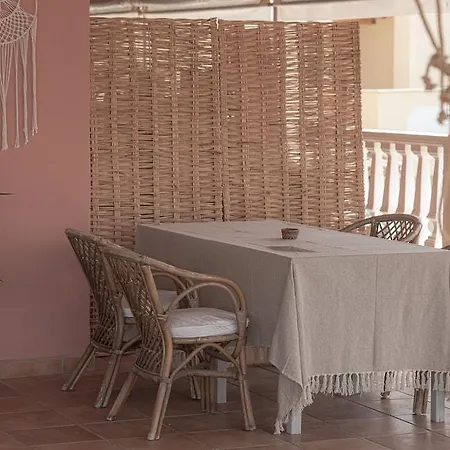 Hotel Zefyros Village 3*
