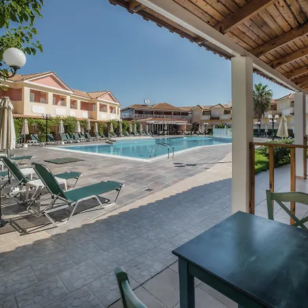Zefyros Village Hotel Áyios Kírikos