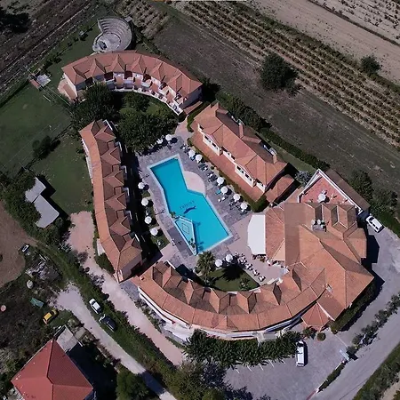 Hotel Zefyros Village Áyios Kírikos