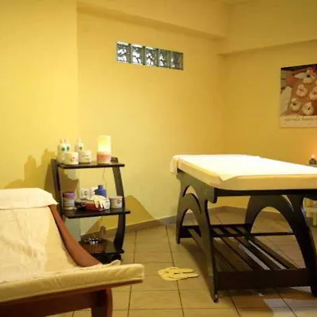 Hotel Zefyros Village 3*