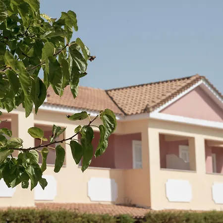 מלון Zefyros Village Áyios Kírikos